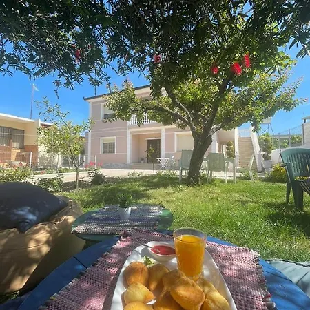 Rent Loren Vakantiehuis Vlorë