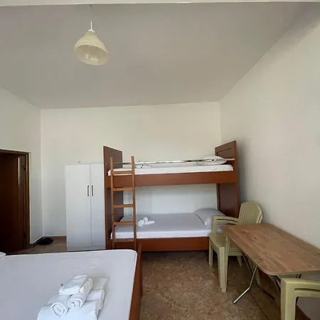 Rent Loren Vakantiehuis *