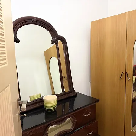 度假居 Rent Loren *