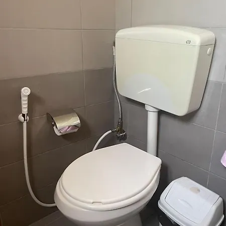 Rent Loren * Vlorë