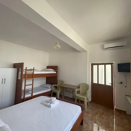 度假居 Rent Loren Vlorë