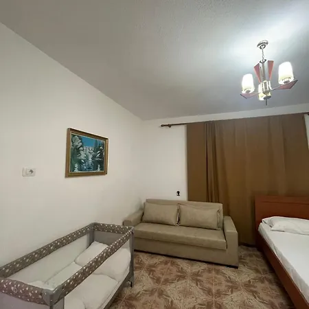 Rent Loren * Vlorë