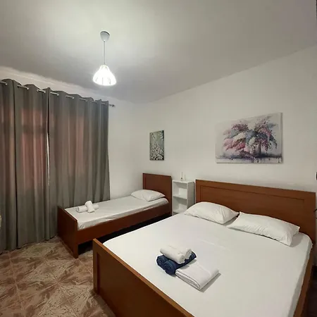 度假居 Rent Loren *