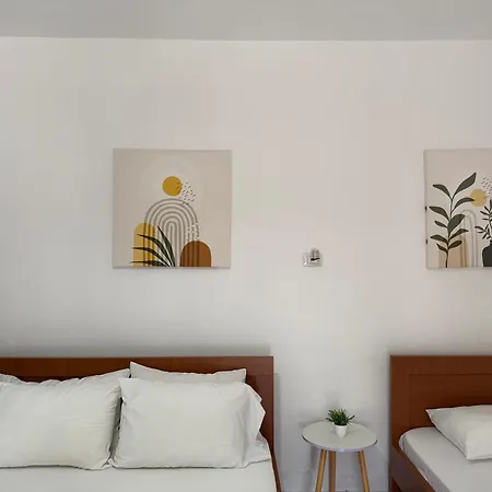 Rent Loren * Vlorë