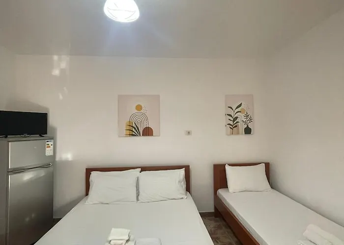 Rent Loren Nyaraló Vlora
