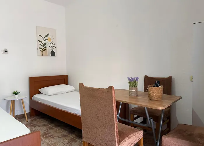 Rent Loren * Vlorë